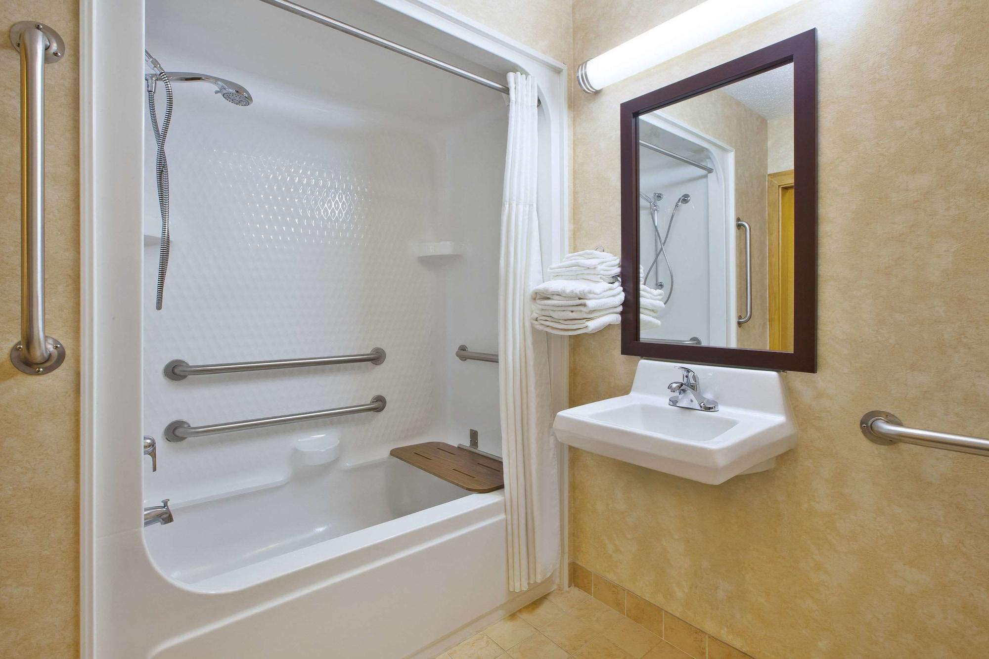 Quality Inn Marshall Near I-69 Εξωτερικό φωτογραφία