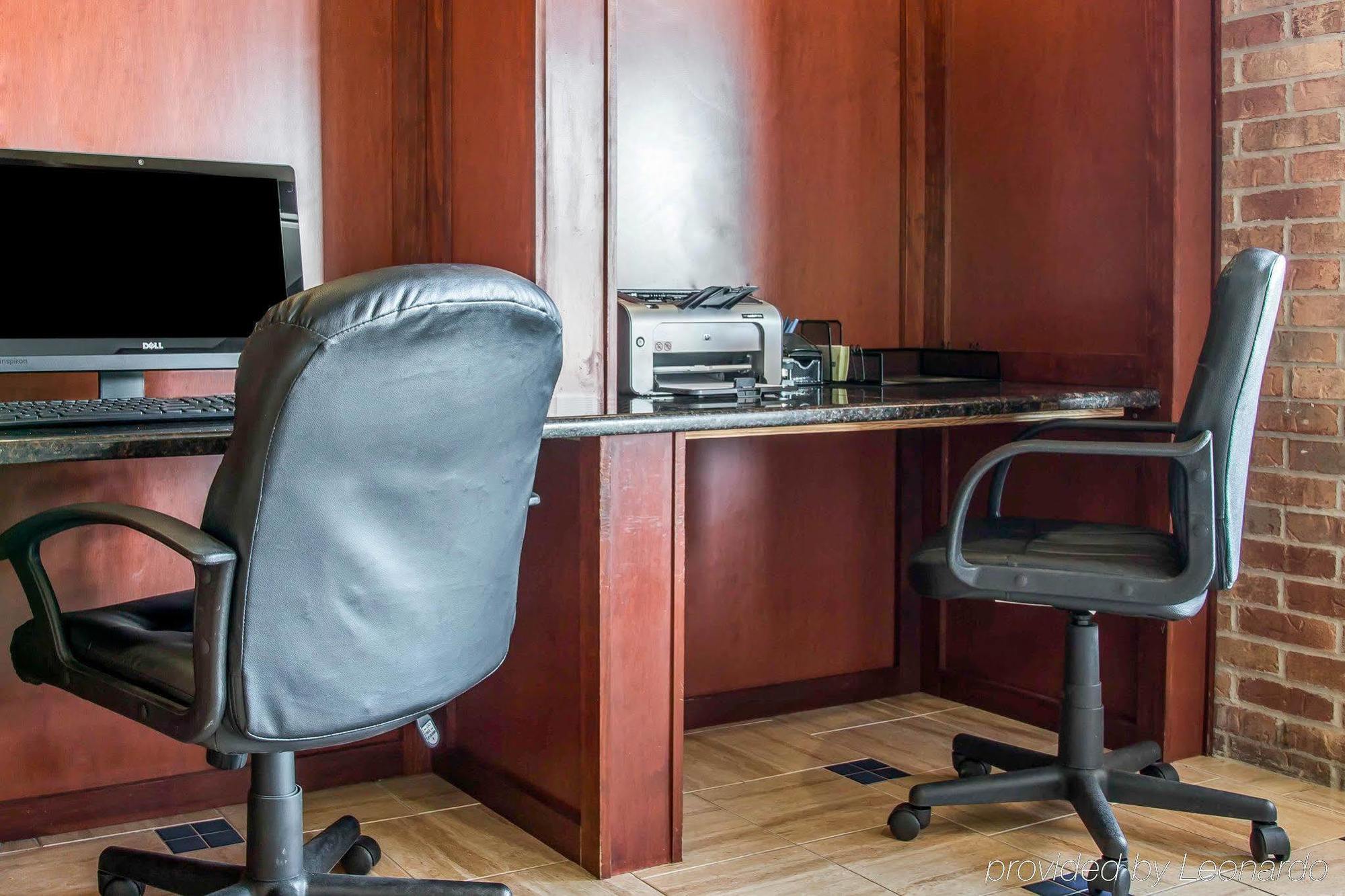 Quality Inn Marshall Near I-69 Εξωτερικό φωτογραφία