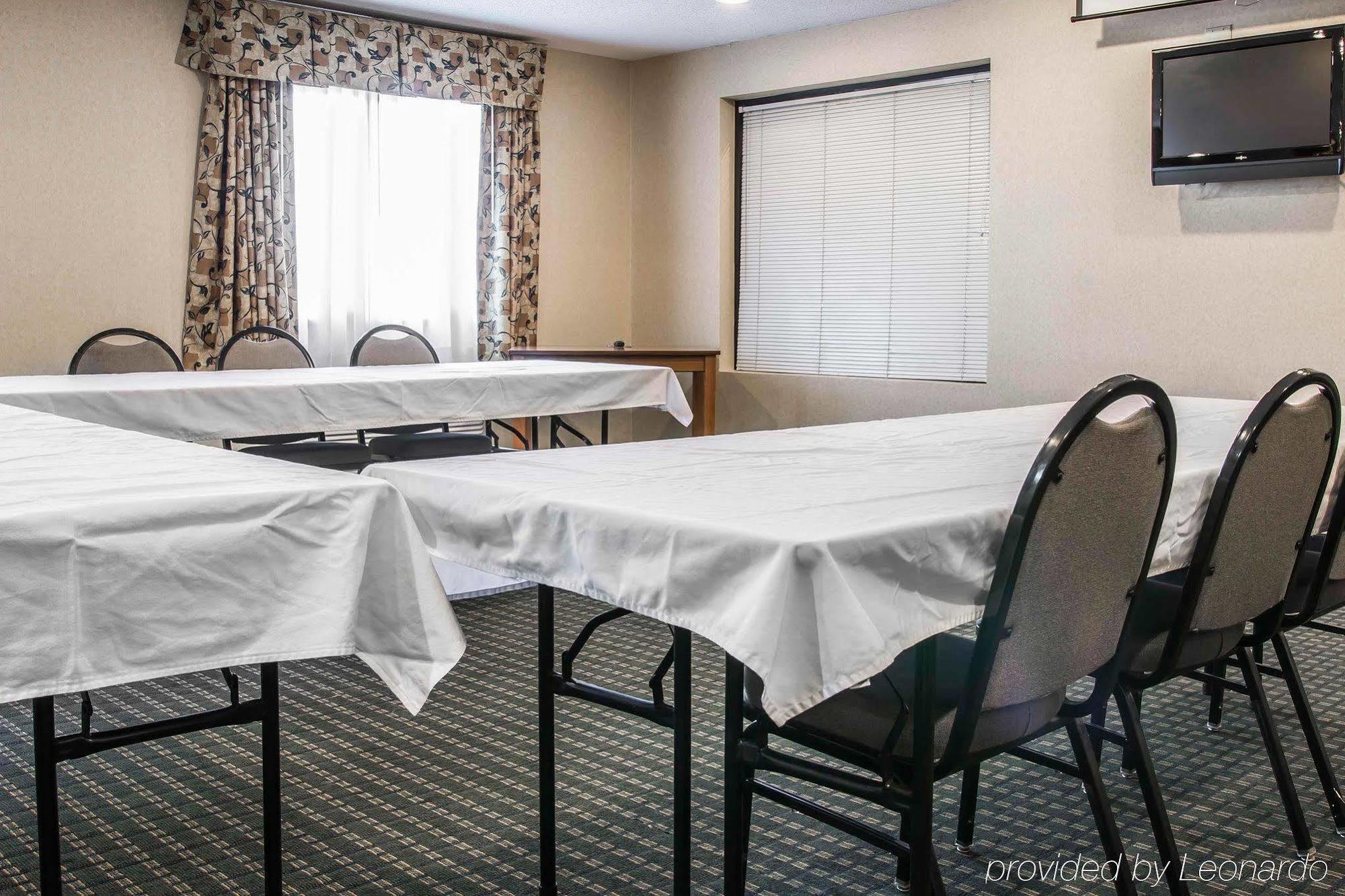 Quality Inn Marshall Near I-69 Εξωτερικό φωτογραφία