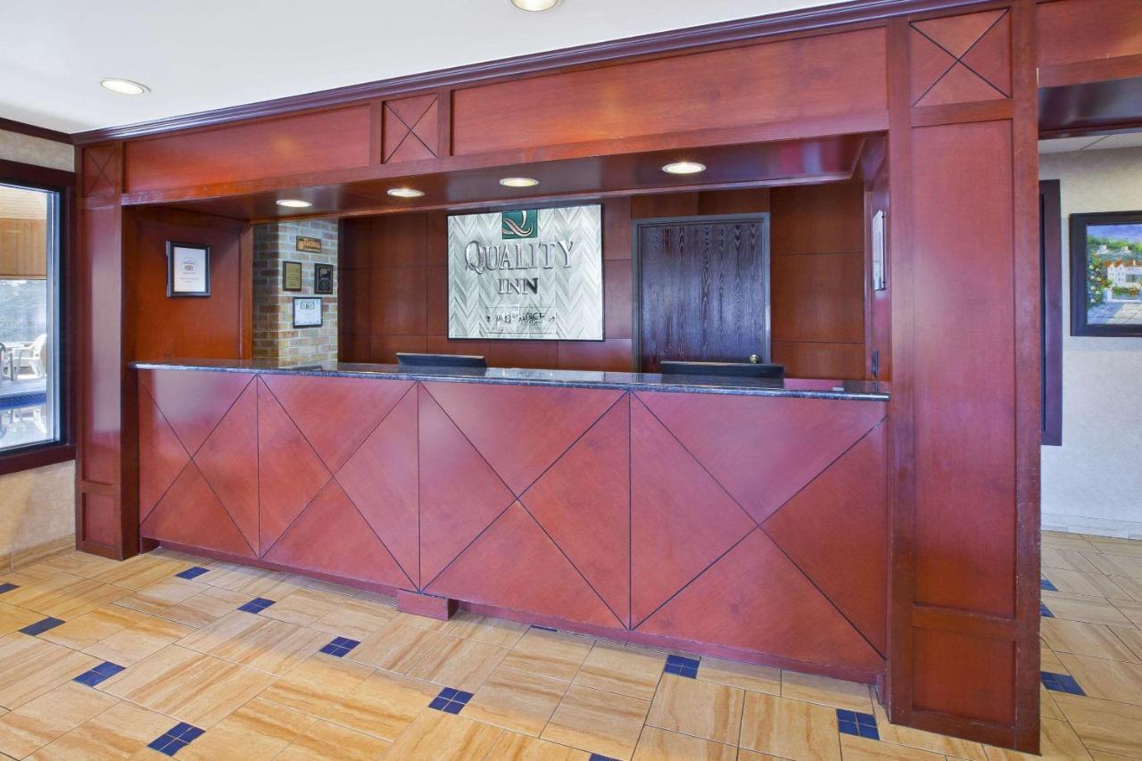 Quality Inn Marshall Near I-69 Εξωτερικό φωτογραφία